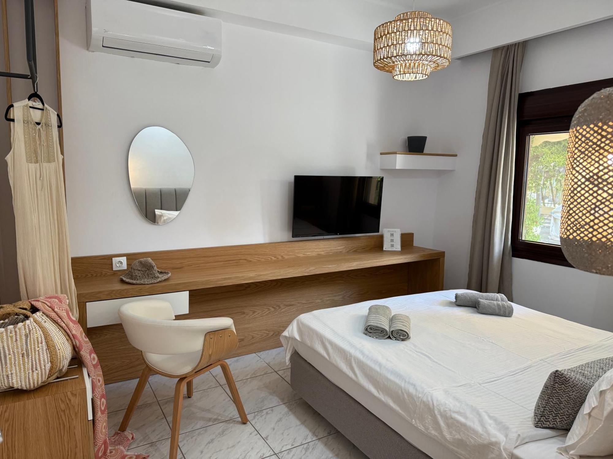 Mina's House Beachfront Nikiti (Sithonia)